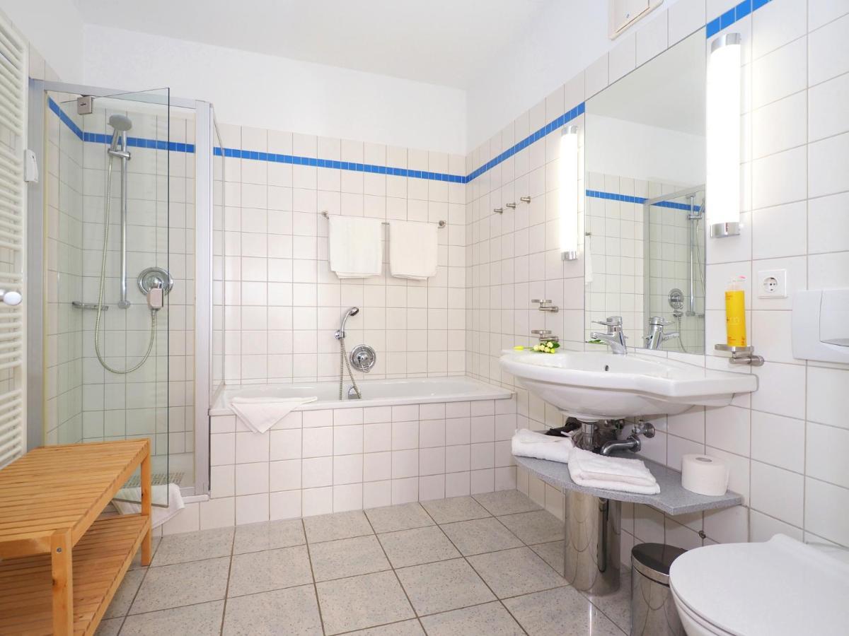 Kaiservillen Heringsdorf - Ferienwohnung Mit 1 Schlafzimmer Und Terrasse D201 Εξωτερικό φωτογραφία